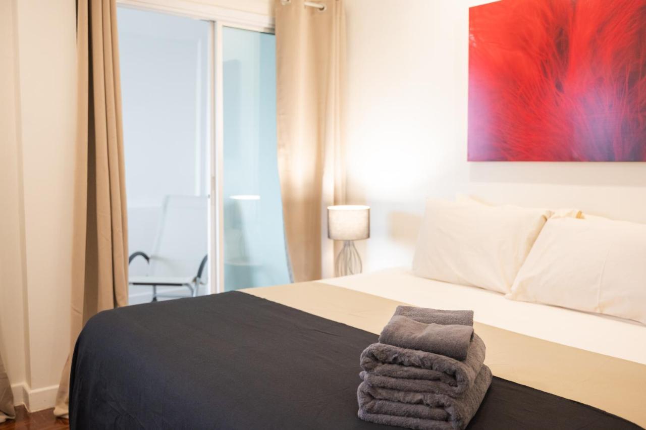 Mini-Me Hubs, Charm Suites & Pool In Old City Chiang Mai Eksteriør billede